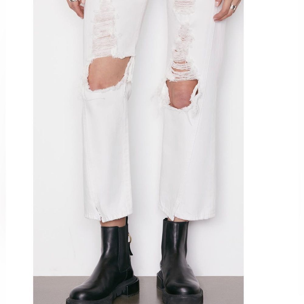 NWT FRAME‎ Le Jane Ripped Crop Flare Leg Jeans (Rumpled Blanc Destruct) - Picture 5 of 7